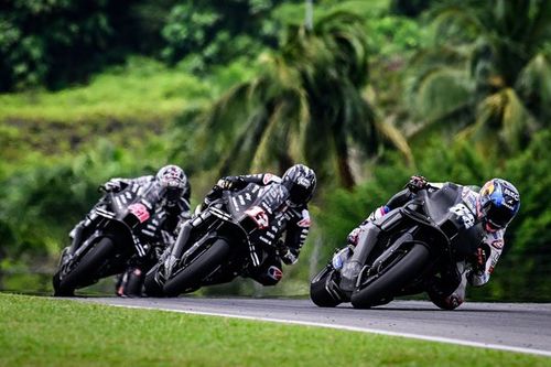 Aprilia valora tener "tres configuraciones aerodin&aacute;micas" en la moto de 2024