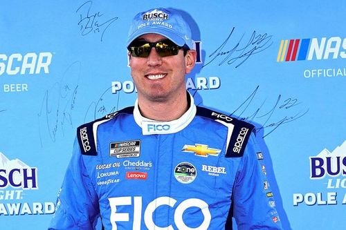 Kyle Busch vence a Ryan Blaney por la pole de NASCAR Cup en Dover