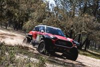 Al Attiyah responde a Sainz y Loeb hace magia en Portugal