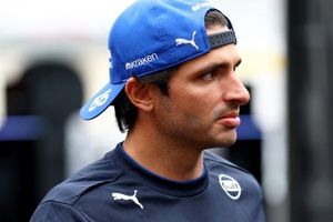 F1: Sainz lamenta repercussão de críticas, mas reforça opinião sobre transmissão