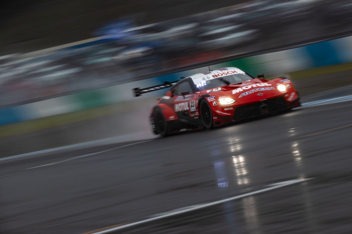 GT500王座争い脱落となったニスモ勢、予選の雨が命運分けた？ BS勢で