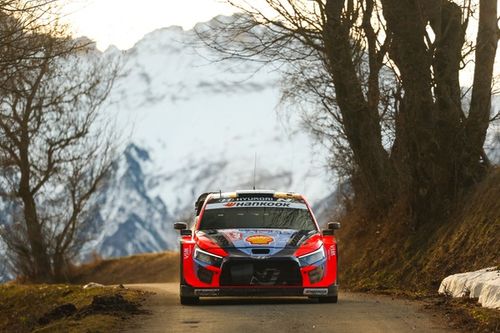 WRC Montecarlo: Ogier no pincha y Tanak se suma a la fiesta