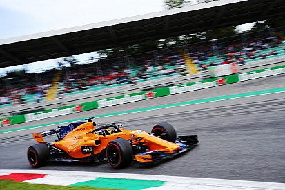 Alonso, Singapur'da puan hedefliyor