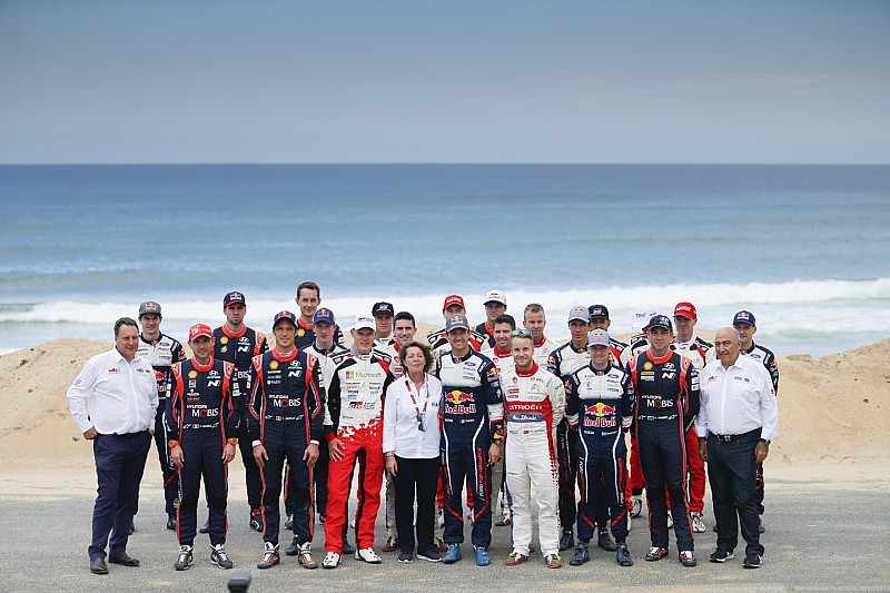 Fotogallery: ecco i premi assegnati a piloti e navigatori al termine del WRC 2018!