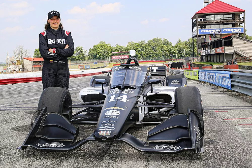 Tatiana Calder&oacute;n, A.J. Foyt Enterprises