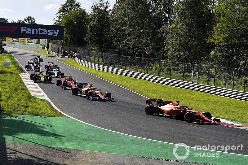 Sebastian Vettel, Ferrari SF90, Carlos Sainz Jr., McLaren MCL34, Charles Leclerc, Ferrari SF90, Nico Hulkenberg, Renault F1 Team R.S. 19 y Lewis Hamilton, Mercedes AMG F1 W10 