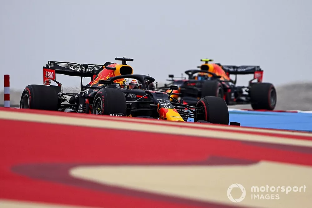 Max Verstappen, Red Bull Racing RB16, Alex Albon, Red Bull Racing RB16