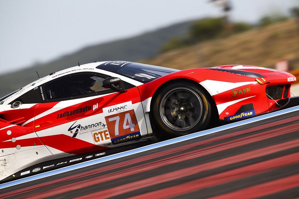 #74 Kessel Racing Ferrari F488 GTE EVO: Michael Broniszewski, David Perel, Marcos Gomes