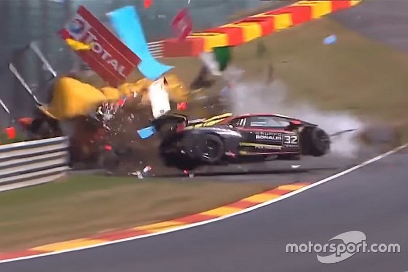 24h Spa: Lamborghini-Horrorcrash im Rahmenprogramm