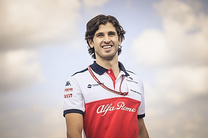 Offiziell: Antonio Giovinazzi ersetzt Charles Leclerc 2019 bei Sauber