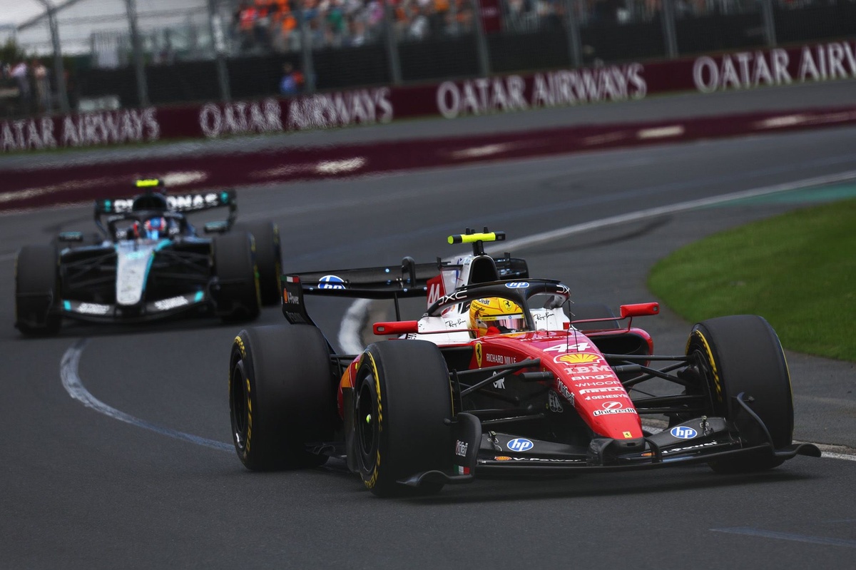 F1 | Hamilton ci crede: "Riprendere Mercedes non è impossibile, la SF-26 è competitiva"