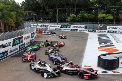 Chaos na inaugurację