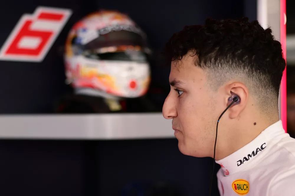 Isack Hadjar, Red Bull Racing