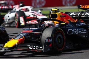 ありがとうホンダ！」レッドブルのF1限定デザイン缶が販売中！ 角田裕