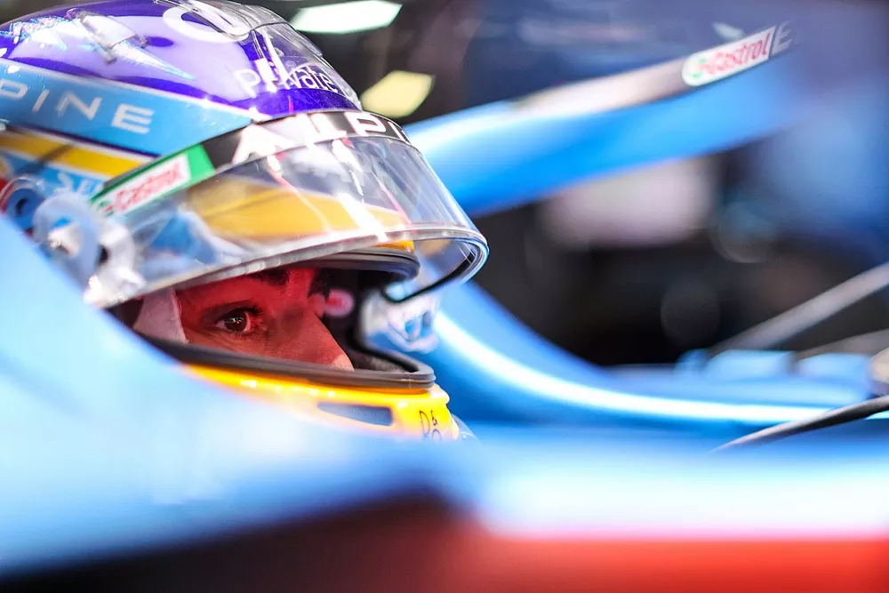 Fernando Alonso, Alpine A521

