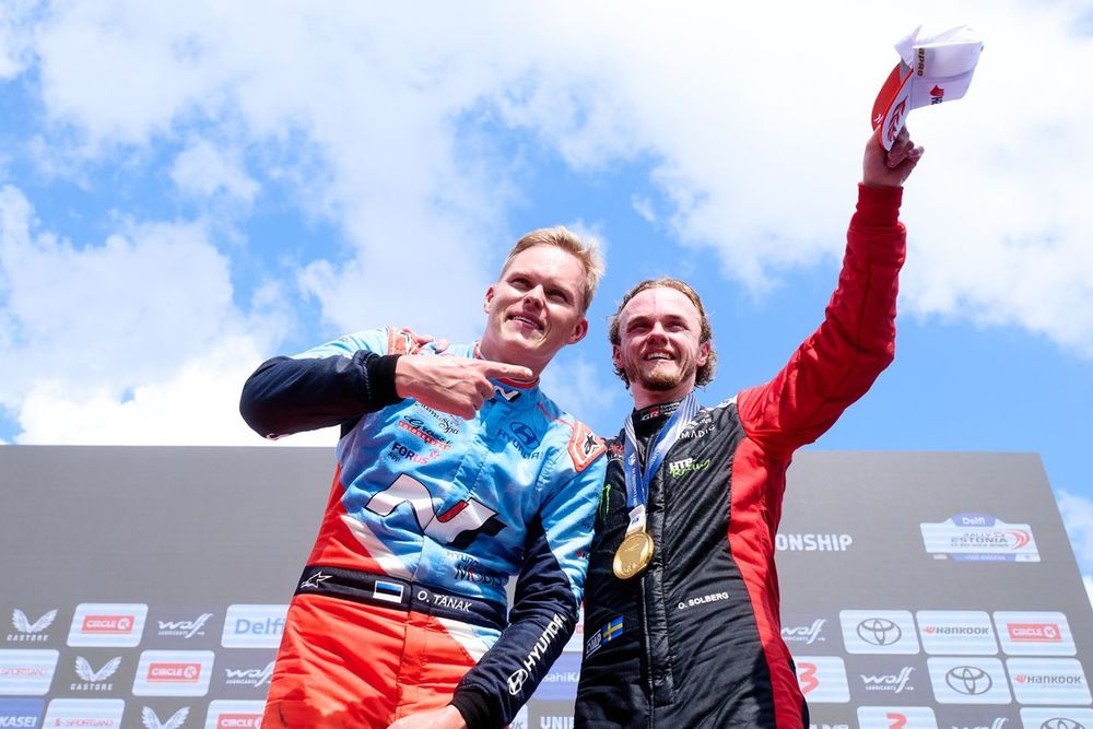 Podium: Ott T&auml;nak, Hyundai World Rally Team, Oliver Solberg, Toyota Gazoo Racing WRT