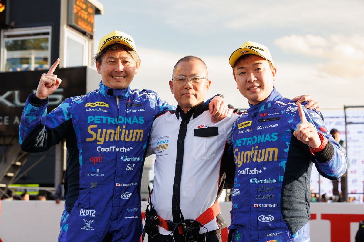 前戦失格のリベンジ成功！ 4年ぶり勝利のLMcorsa吉本「今回速いのは