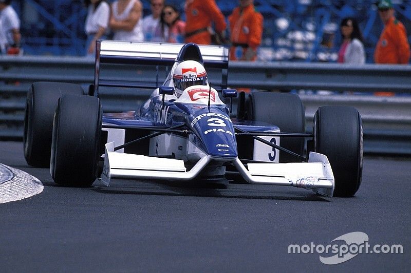 Tyrrell 019 1990 S. Nakajima 中嶋悟 F1の歴史をガラリと変えた、奇抜なアイデア。ティレル019”ハイノーズ