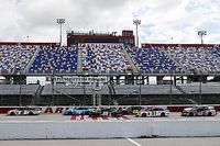 NASCAR saca rédito al ser el primero en volver