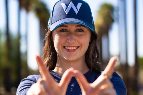 Lia Block se une a la academia de Williams y correr&aacute; en la F1 Academy 2024