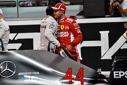 Vettel y Hamilton se deshacen en elogios al acabar un intenso año 2018