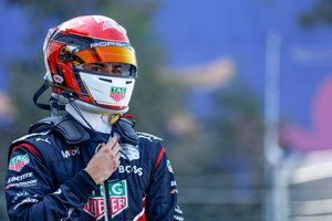 Rowland vence, Wehrlein é P2 e conquista título da F-E com a Porsche em Londres