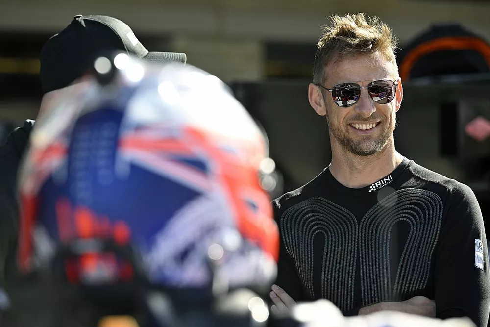 Jenson Button, Rick Ware Racing, Mobil 1 Ford Mustang...
