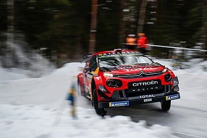 Svezia, PS14: si riapre clamorosamente la lotta per il secondo posto! Suninen centra un albero