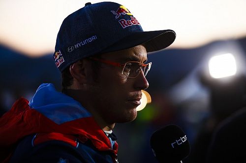 Hyundai temió que Neuville sufriera una fractura en la pierna