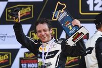 Valentino Rossi volver&aacute; a disputar las 12 Horas de Bathurst con BMW en 2026