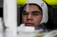 Stroll reclama de queimadura nos pés: “Estava me matando”