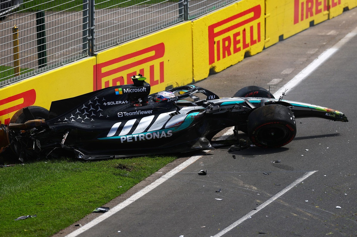 Antonelli's 17G Crash Rocks Mercedes in Australian GP FP3