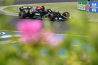 Hamilton niega haber usado "t&aacute;cticas" en Hungr&iacute;a y lanza un mensaje