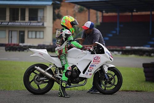 43 Racing School Konsisten Bentuk Pembalap Profesional
