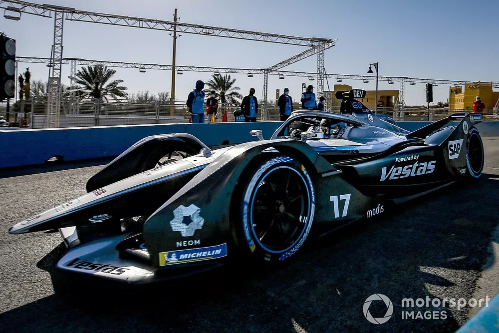 Nyck de Vries, Mercedes Benz EQ, EQ Silver Arrow 02
