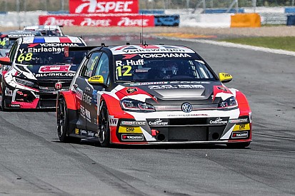 Rob Huff brucia Oriola al via e va a festeggiare in Gara 2 a Suzuka
