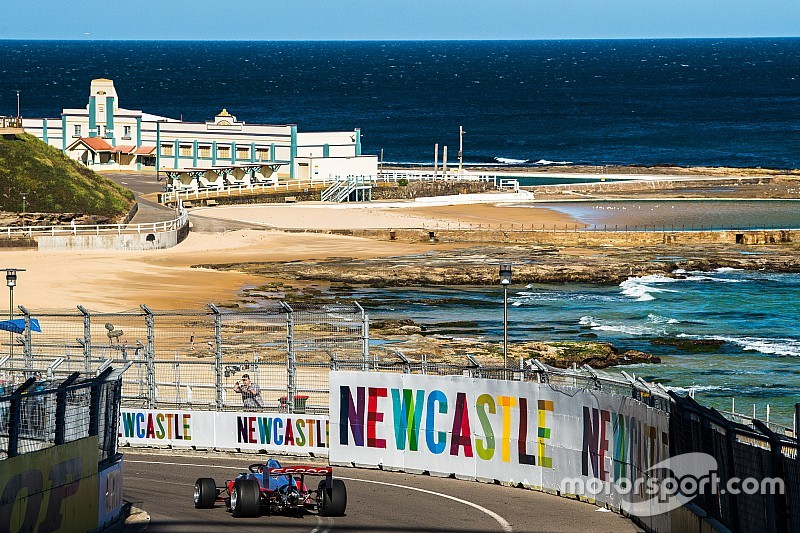 Tander to sample S5000 car in Newcastle