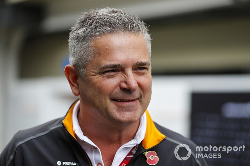Chefe, Gil vê Sette Câmara encaixando “perfeitamente” na McLaren