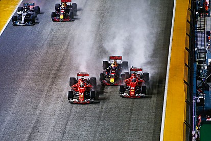 Webber'e göre yılın olayı Bakü, Coulthard'a göre Singapur