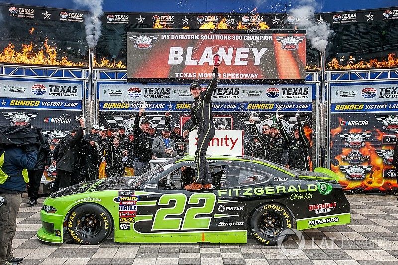 Ganador Ryan Blaney, Team Penske, Ford