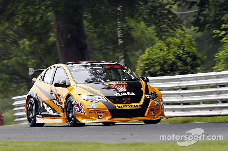 Matt Neal, Team Dynamics