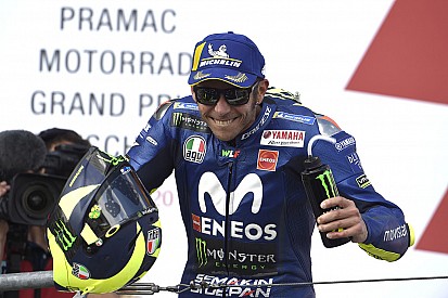 Rossi csapatfőnökként a Marquez-Lorenzo párossal versenyezne