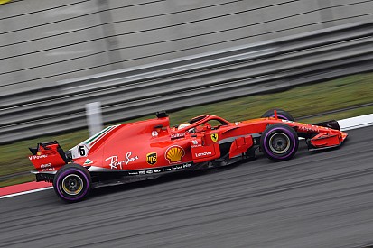 Çin GP 3. antrenman: Vettel lider, Ricciardo sorun yaşadı!