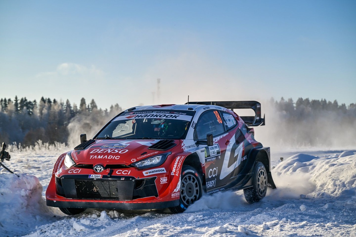 Katsuta przyspieszył