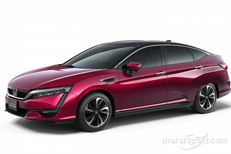 Honda Clarity очолила грудневі продажі гібридів у США