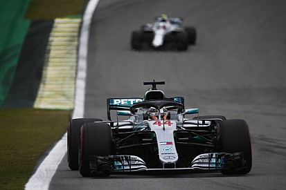 Hamilton regrette ses critiques contre Sirotkin