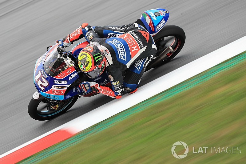 Moto3オーストリア決勝:ベッツェッキがポール・トゥ・ウイン。佐々木7位