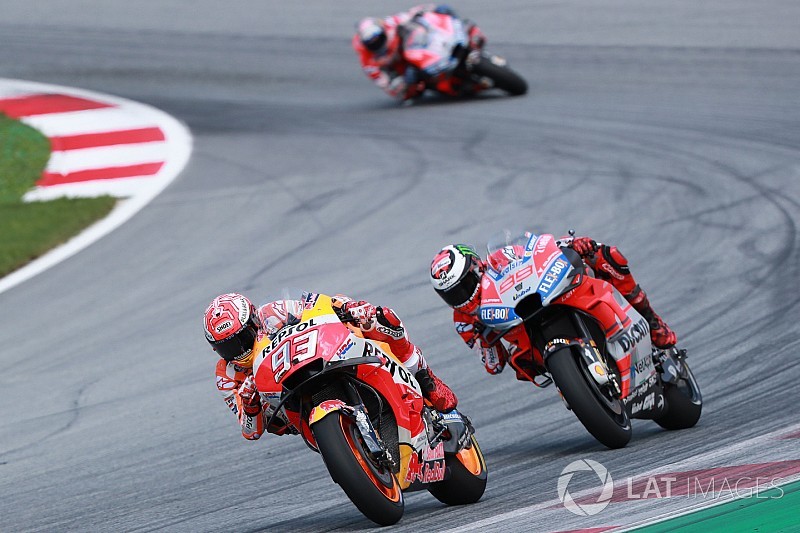 Marquez változtatott a stratégiáján, hogy kicselezze a Ducatikat