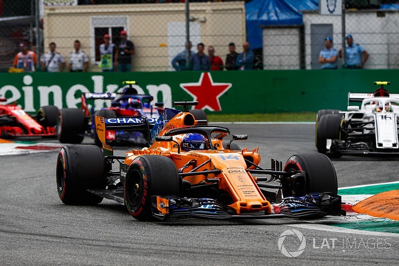 Alonso: McLaren “andou para trás” em confiabilidade
