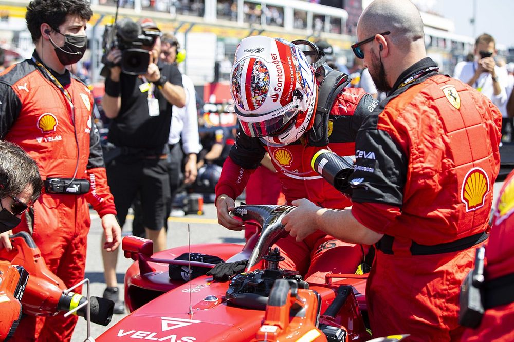 Charles Leclerc, Ferrari F1-75, on the grid
